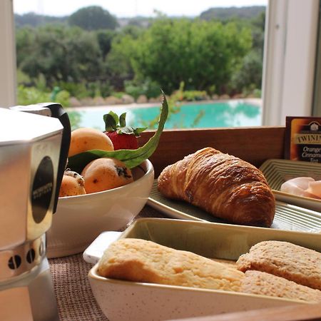 Trullo Il Melograno Guest House Ostuni Ngoại thất bức ảnh