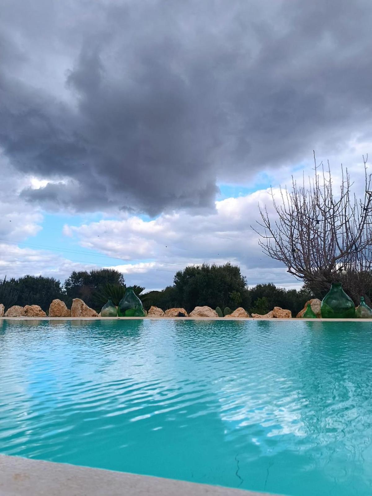 Trullo Il Melograno Guest House Ostuni Ngoại thất bức ảnh