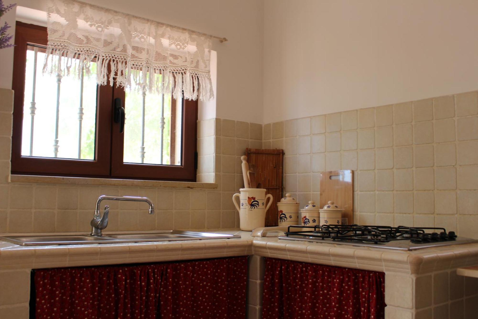 Trullo Il Melograno Guest House Ostuni Ngoại thất bức ảnh