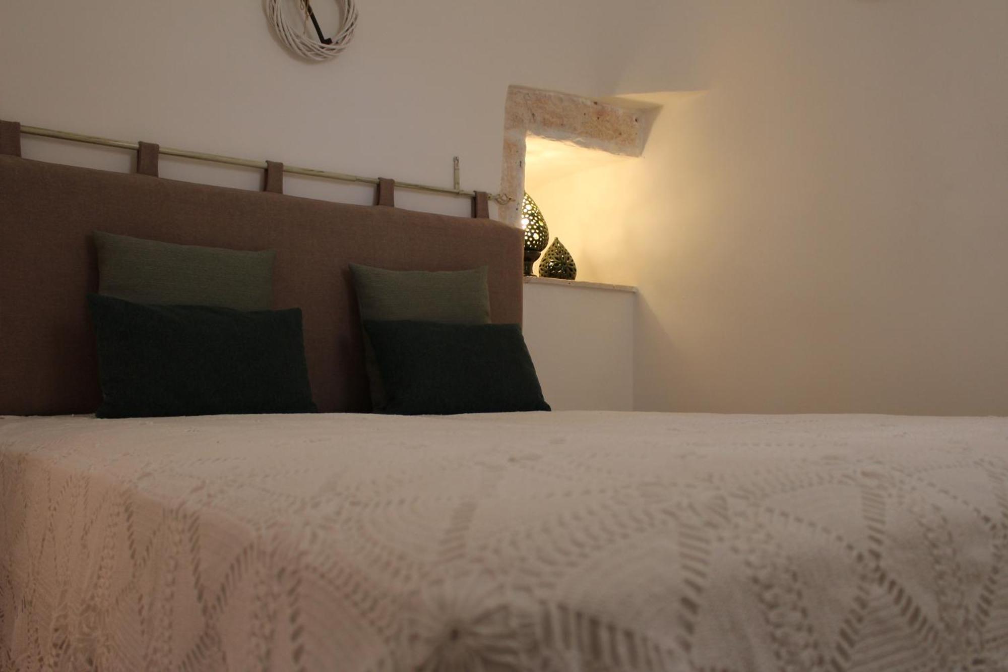 Trullo Il Melograno Guest House Ostuni Ngoại thất bức ảnh