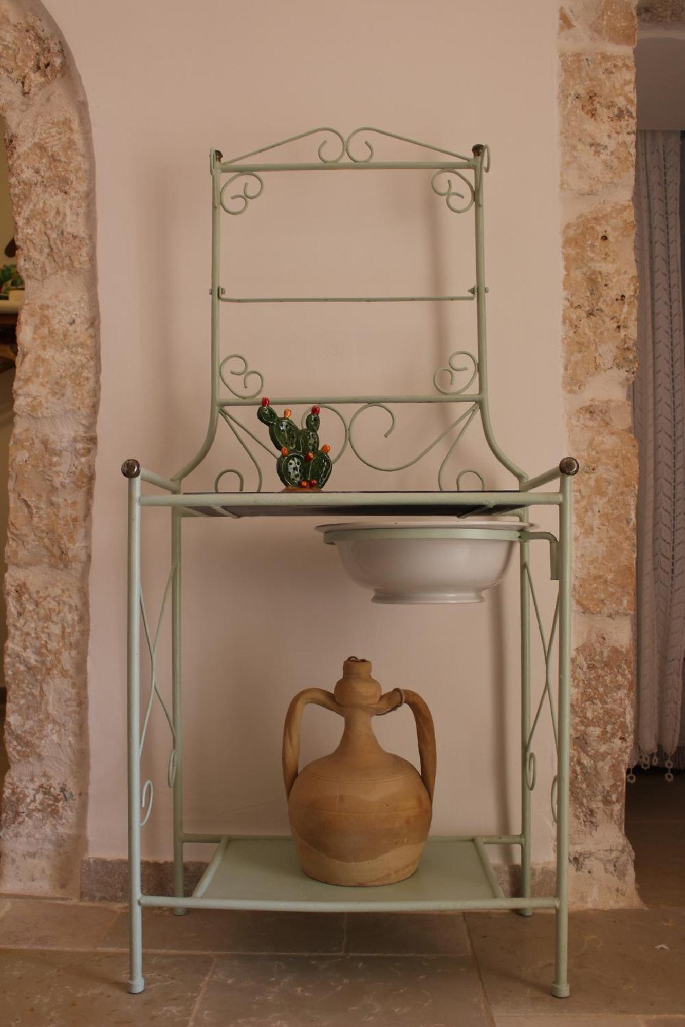Trullo Il Melograno Guest House Ostuni Ngoại thất bức ảnh