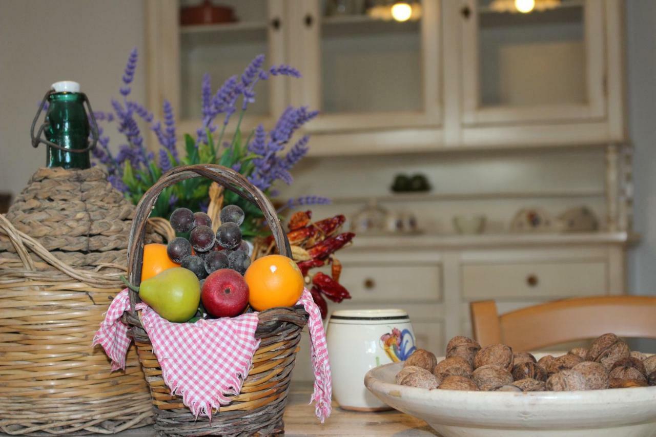 Trullo Il Melograno Guest House Ostuni Ngoại thất bức ảnh